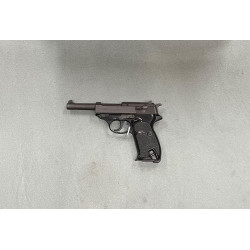 Pistole saminabíjecí Walther P1
